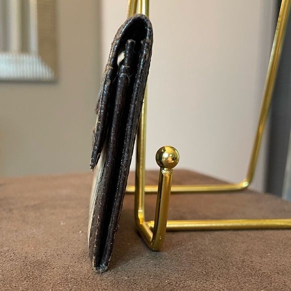 Burberrys Plaid Coin Wallet - Picture 4 of 10